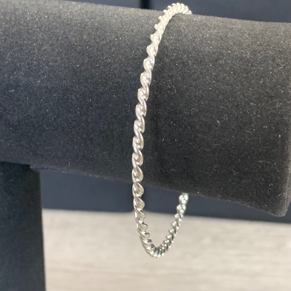 Silver Tone Twisted Rope Bangle Bracelet 9 Inch Minimalist Stackable Slip On